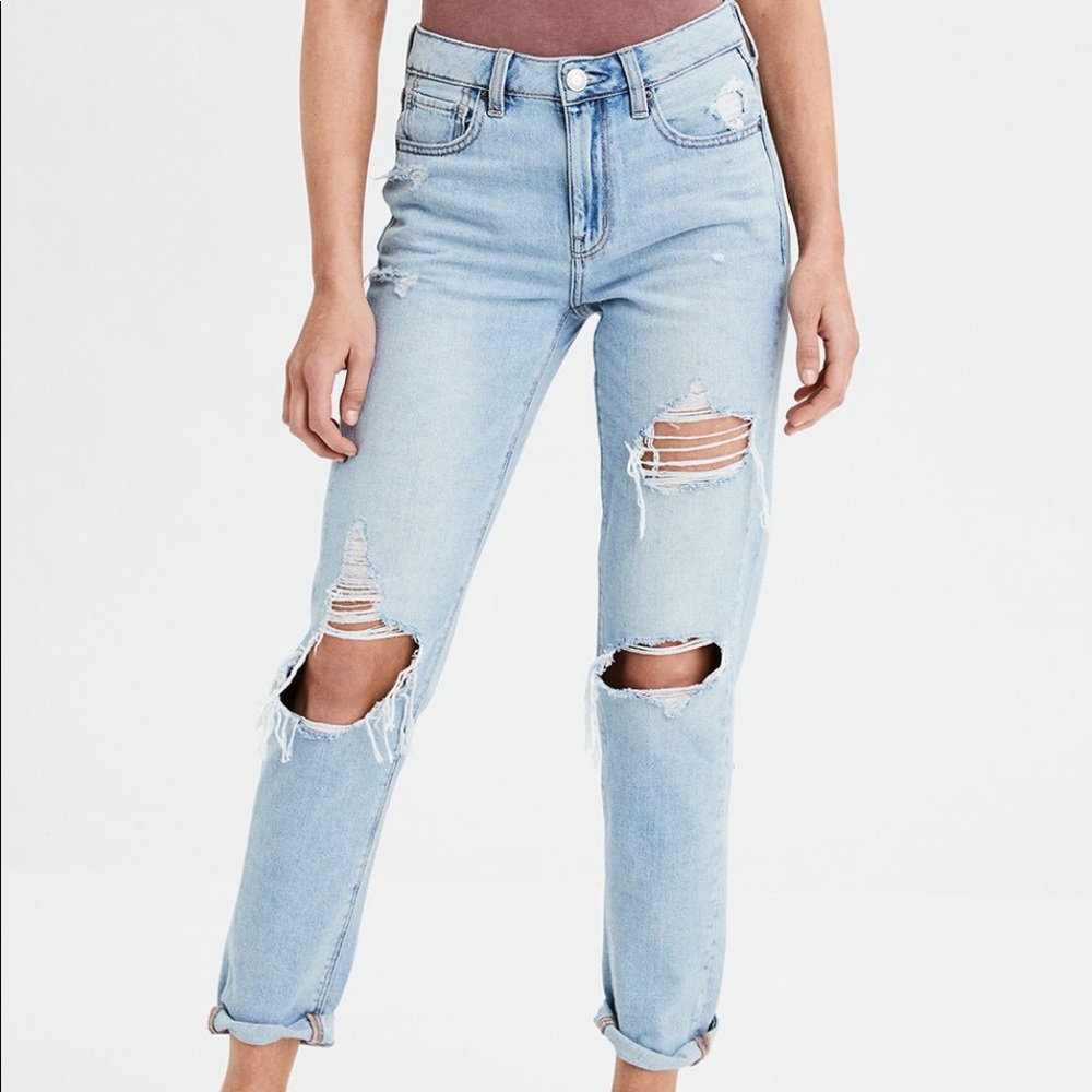 AE tomgirl jeans